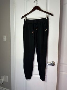 Men’s XS Black Jogger trackPants waist 13.5” inseam 29.5” rise 10.5” kids XL